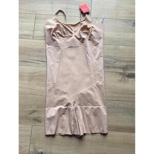 Spanx Soft Nude ShapeSuit Shapewear Size 1X NWT